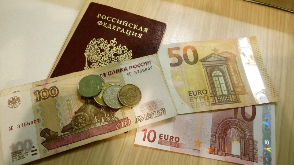 Кои банки отпускат кредит с лошо ЦКР в България
