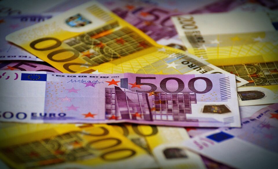 Кредит до 400 евро с лошо ЦКР до заплата